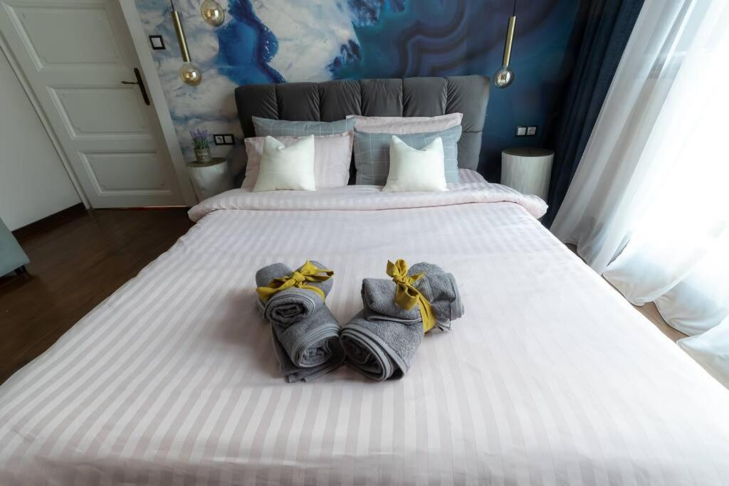 Top Central Design, 2 Bedroom, Ndk, Free Secured Parking 소피아 외부 사진