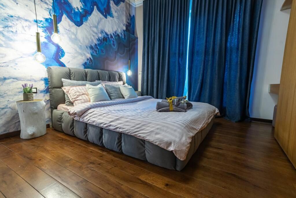 Top Central Design, 2 Bedroom, Ndk, Free Secured Parking 소피아 외부 사진