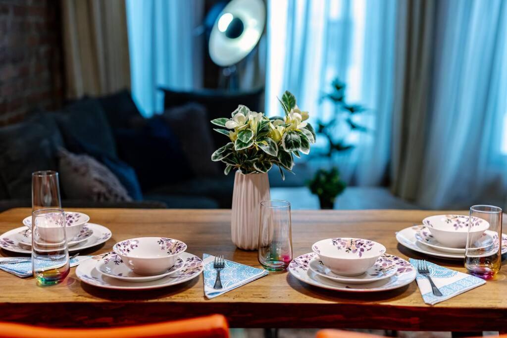 Top Central Design, 2 Bedroom, Ndk, Free Secured Parking 소피아 외부 사진